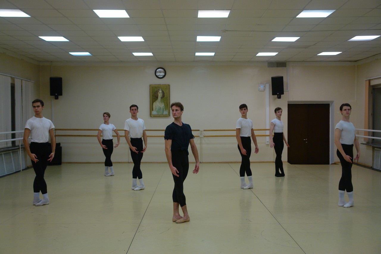 Академия семинары. Ледях хореографическое училище. Ледяха хореографическое училище Москва. Школа классического танца ледях.